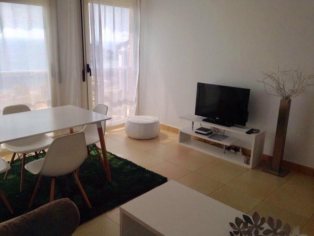 Apartment Roxana Benidorm Bagian luar foto